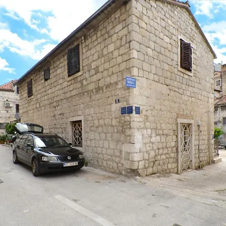 Valery Guest house 4*